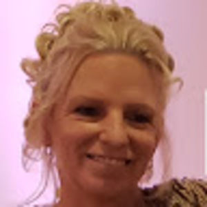 Meet your Posher, Jennie